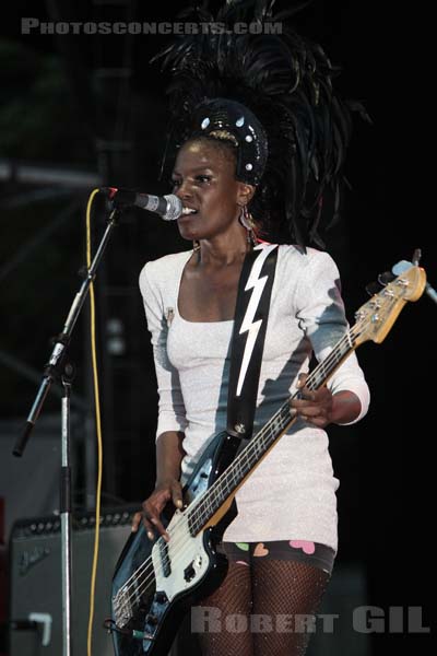 NOISETTES - 2007-08-24 - SAINT CLOUD - Domaine National - Scene de l'Industrie - 